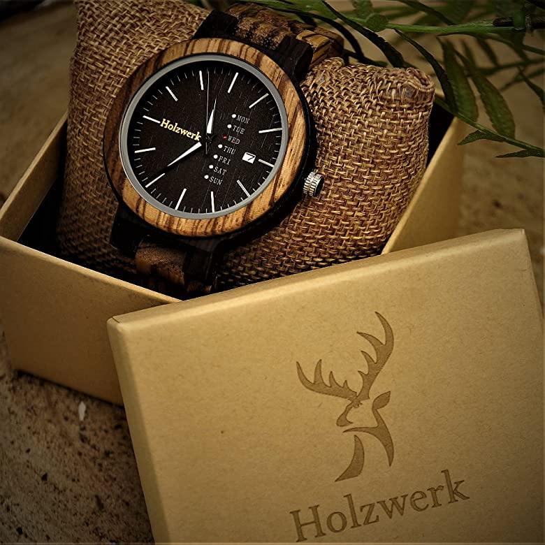 Holzwerk OCHTRUP Unisex-Uhr aus Holz mit Datums- und Wochentagsanzeige, schwarzem Zifferblatt und Holzarmband in Uhrenbox