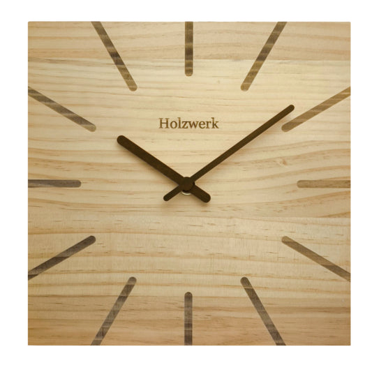 Holzwerk EBERSBERG 25 cm moderne Quarz-Wanduhr aus Vollholz mit beigem Zifferblatt und Holzzeigern, Frontansicht