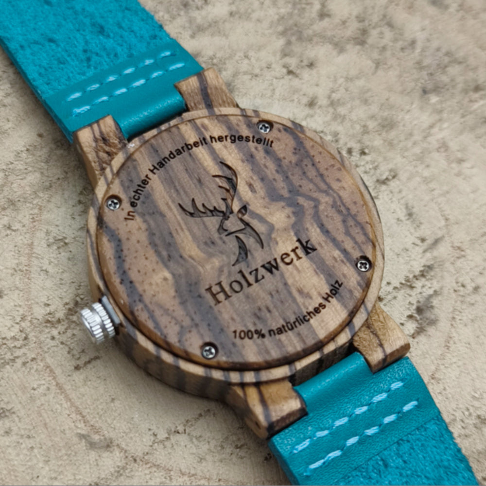 Holzwerk SINA BLUE Damen Quarzuhr aus Holz mit beigem Zifferblatt, blauem Lederarmband, Detailansicht des Gehäusebodens