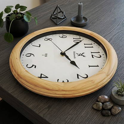 Holzwerk SONNEBERG (FUNK) 35 cm moderne Holz-Funk Wanduhr in Beige und Weiss aus Vollholz, Seitenansicht rechts